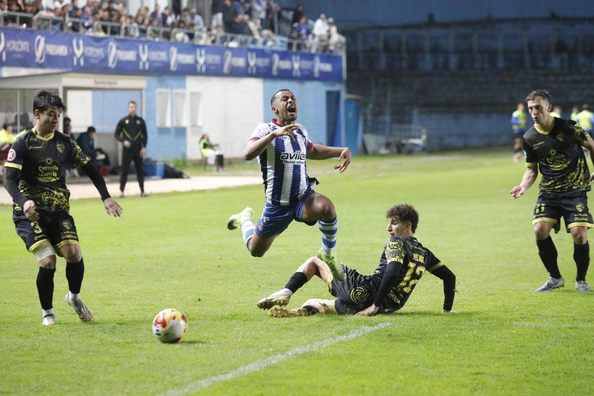 Quicala, durante el partido ante el Ourense