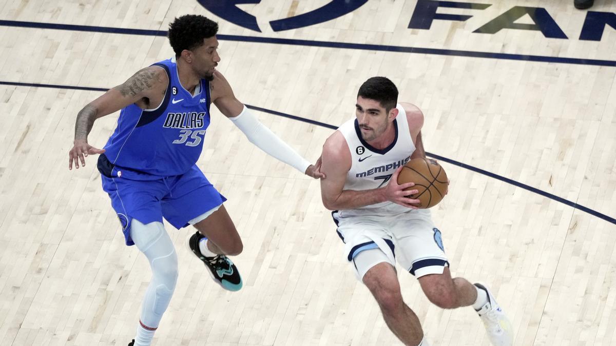 Santi Aldama en el Mavericks - Memphis Grizzlies