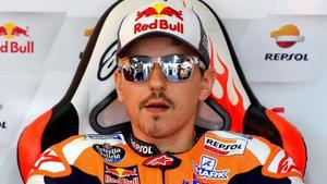 Jorge Lorenzo, en el boxe del equipo Repsol-Honda, en Motorland (Alcañiz, Aragón).