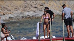 Alba Silva, radiante, presume de embarazo en bikini en su verano más especial en Ibiza