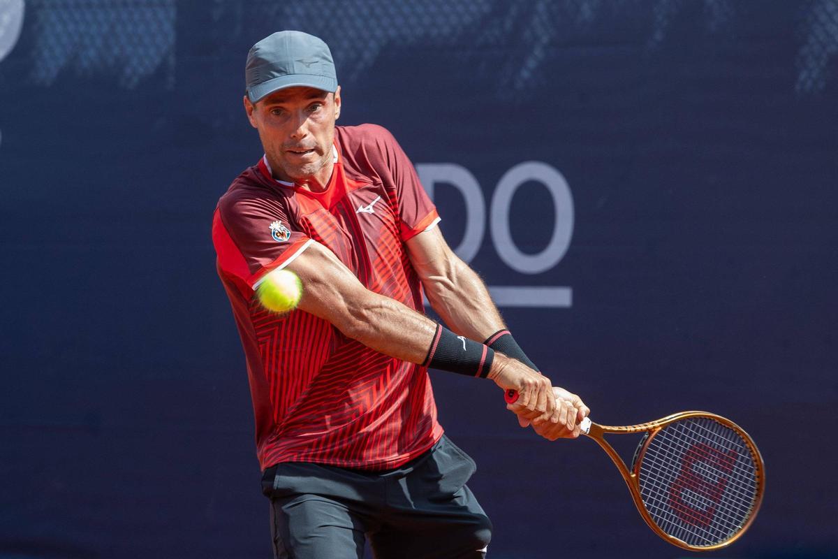 Roberto Bautista debutó con victoria en el CT Valencia