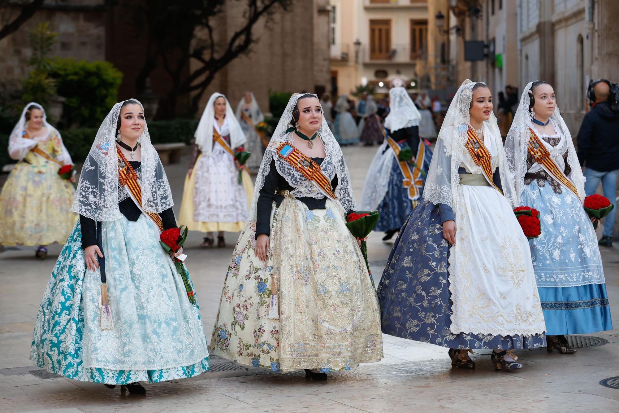 Búscate en el primer día de la Ofrenda en la calle San Vicente entre las 17:00 y las 18:00