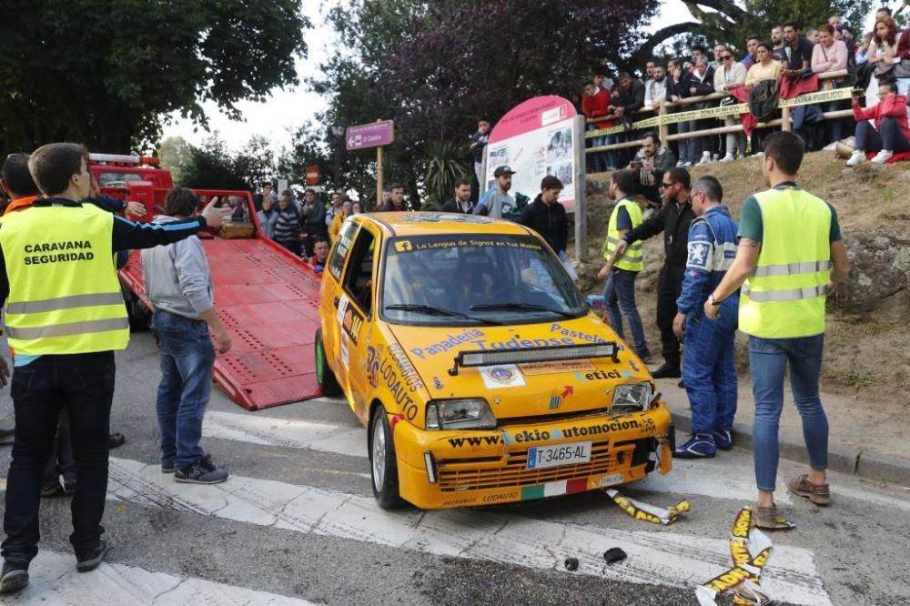 El olor a gasolina se apodera de O Castro con el Rallye Rías Baixas