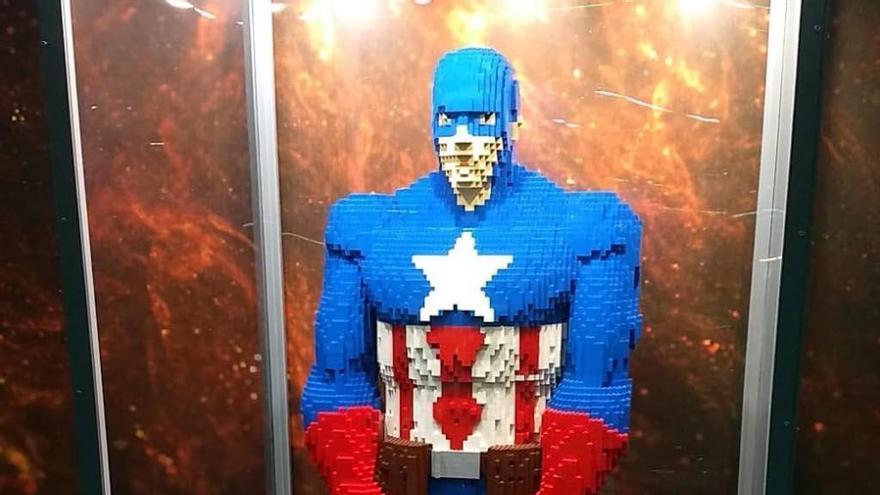 Un Capitán América de Lego, que formará parte de la exposición.