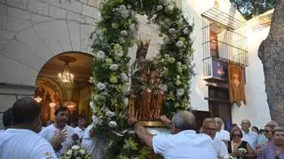 La Moreneta de Vila-real torna a la seua ermita i posa punt final a les festes patronals