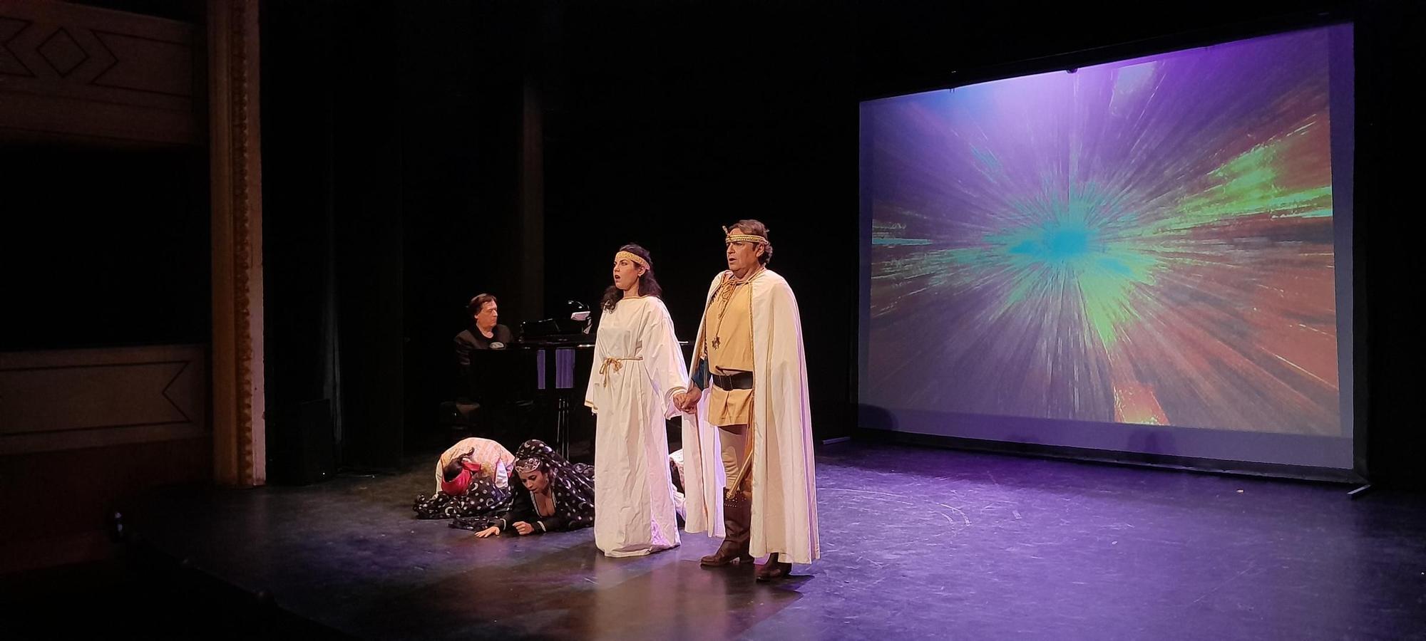 GALERÍA | Representación de "La flauta mágica", de Mozart, en el teatro Latorre de Toro