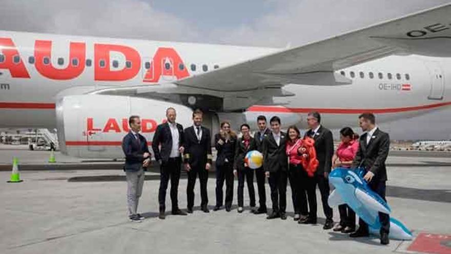 La aerolínea Laudamotion inaugura su base en Mallorca para transportar 1,7 millones de pasajeros