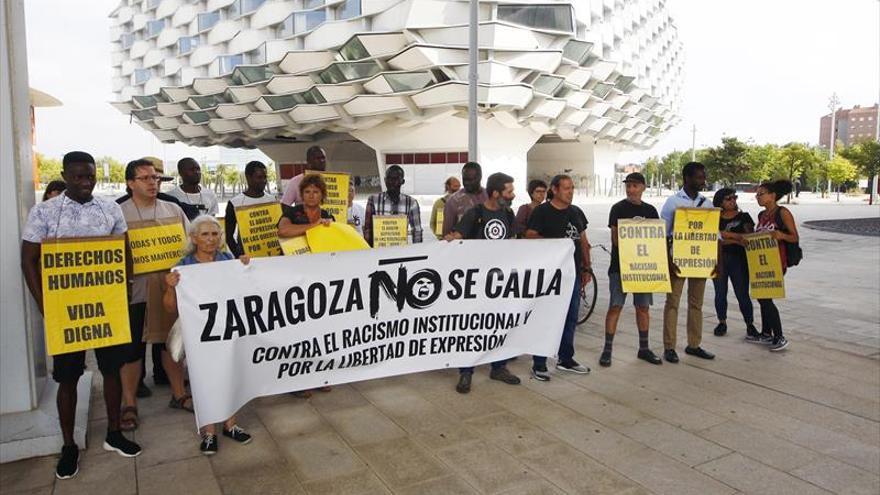 Grupos de apoyo a los manteros niegan las injurias a la Policía