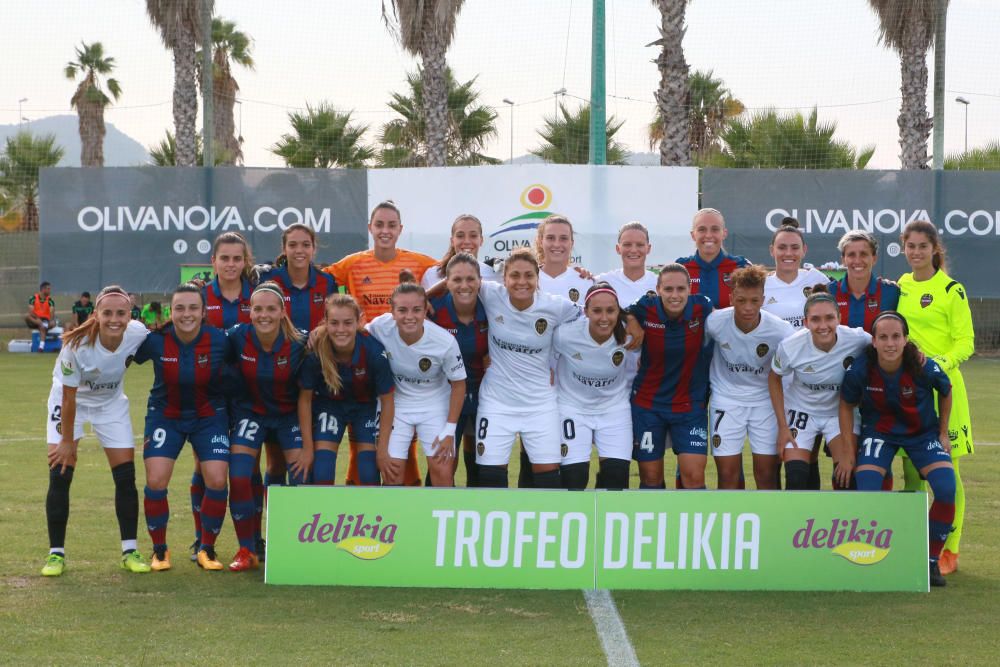 Las mejores fotos del Levante - Valencia Femeninos