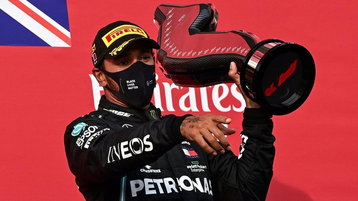 Hamilton , ya campeón, no podrá correr en Sakhir por su positivo
