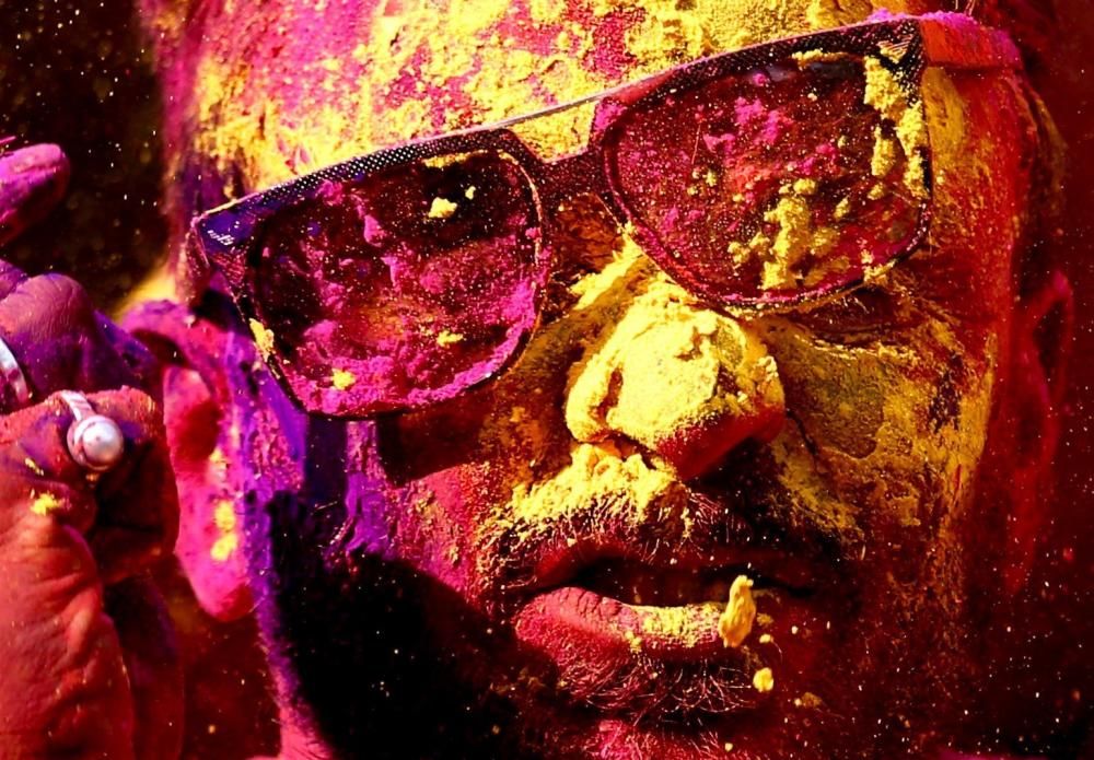 El Holi Festival de la India da la bienvenida al buen tiempo