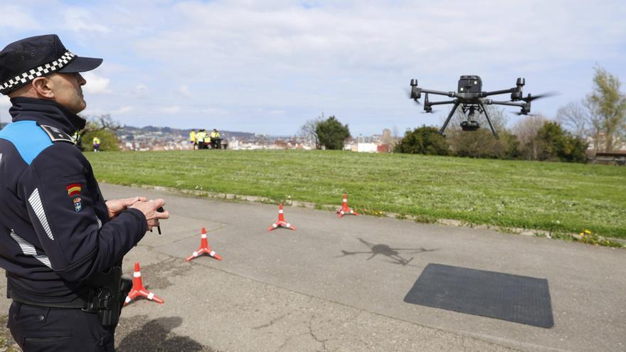 Las águilas robot que velan por Gijón