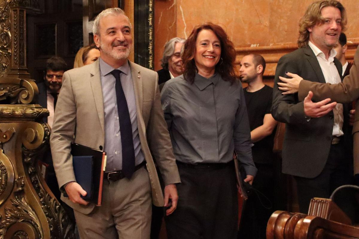 Collboni activa la moció de confiança i obre la porta a socis de govern