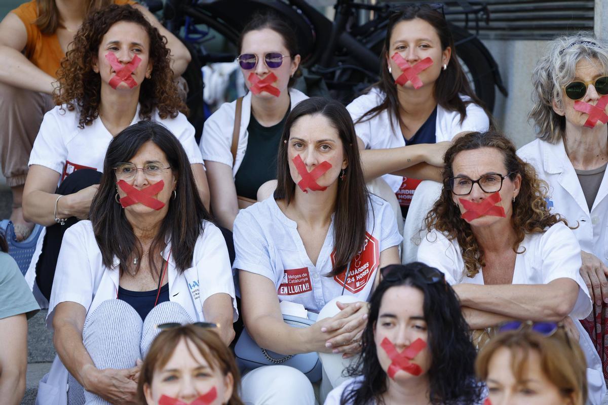 Les imatges de la protesta dels metges a Girona