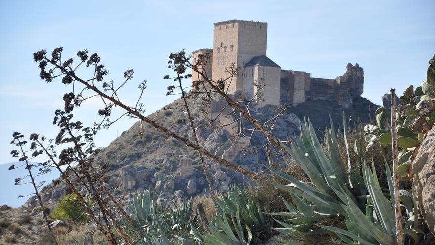 Mula será dueña al completo de su castillo