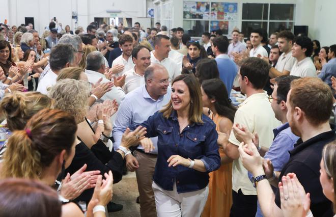 Primera exhibición de fuerza del PPCV antes de la batalla de Valencia en presencia de Tellado
