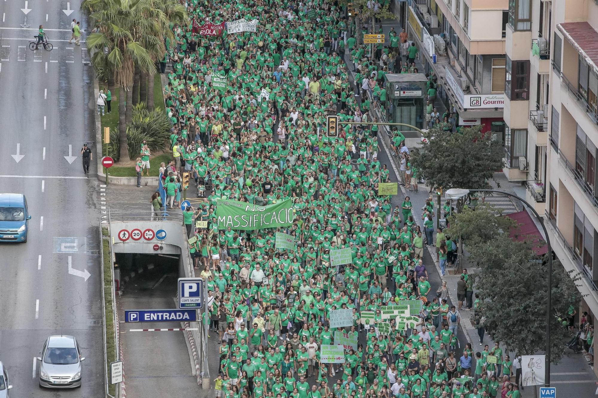 FOTOS | Se cumplen 10 años de la gran manifestcación contra el TIL en Palma