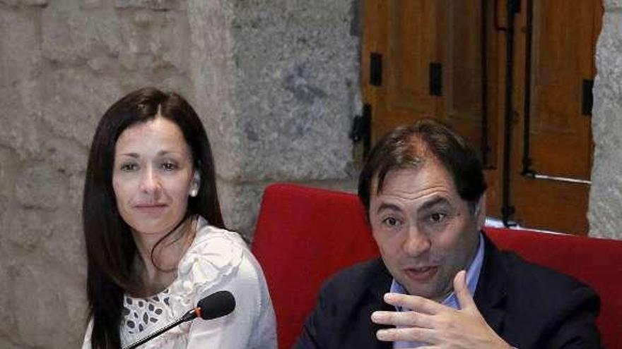 Solla y Villar explican la tramitación del Plan Xeral.  // A. Hernández