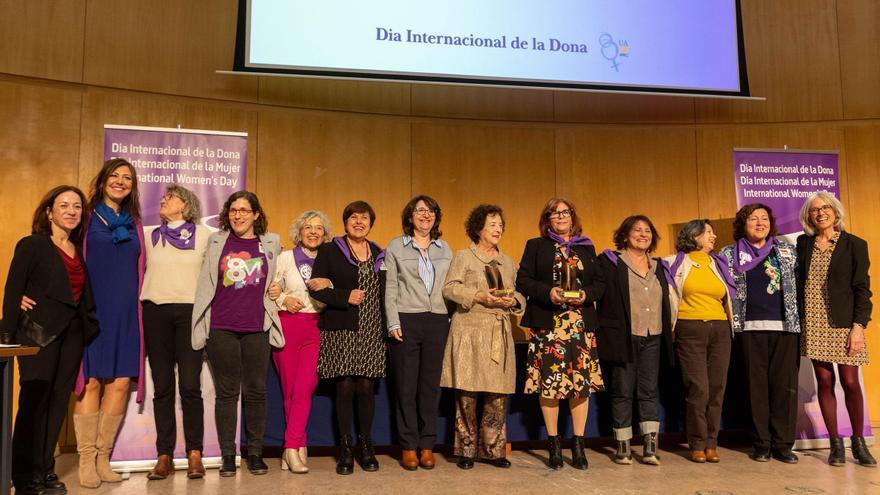 La UA entrega a Elena Simón y a Coeducart sus premios de Igualdad 2024