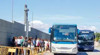 La Xunta cifra en 42 los alumnos del IES de Carril sin derecho a bus escolar