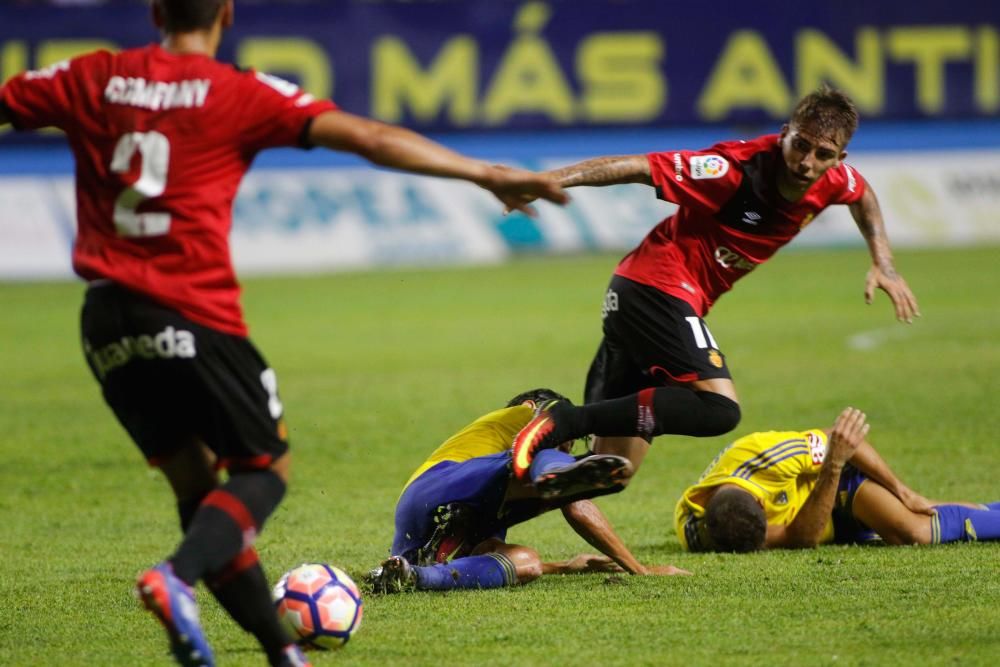 El Mallorca arranca un punto en su visita a Cádiz