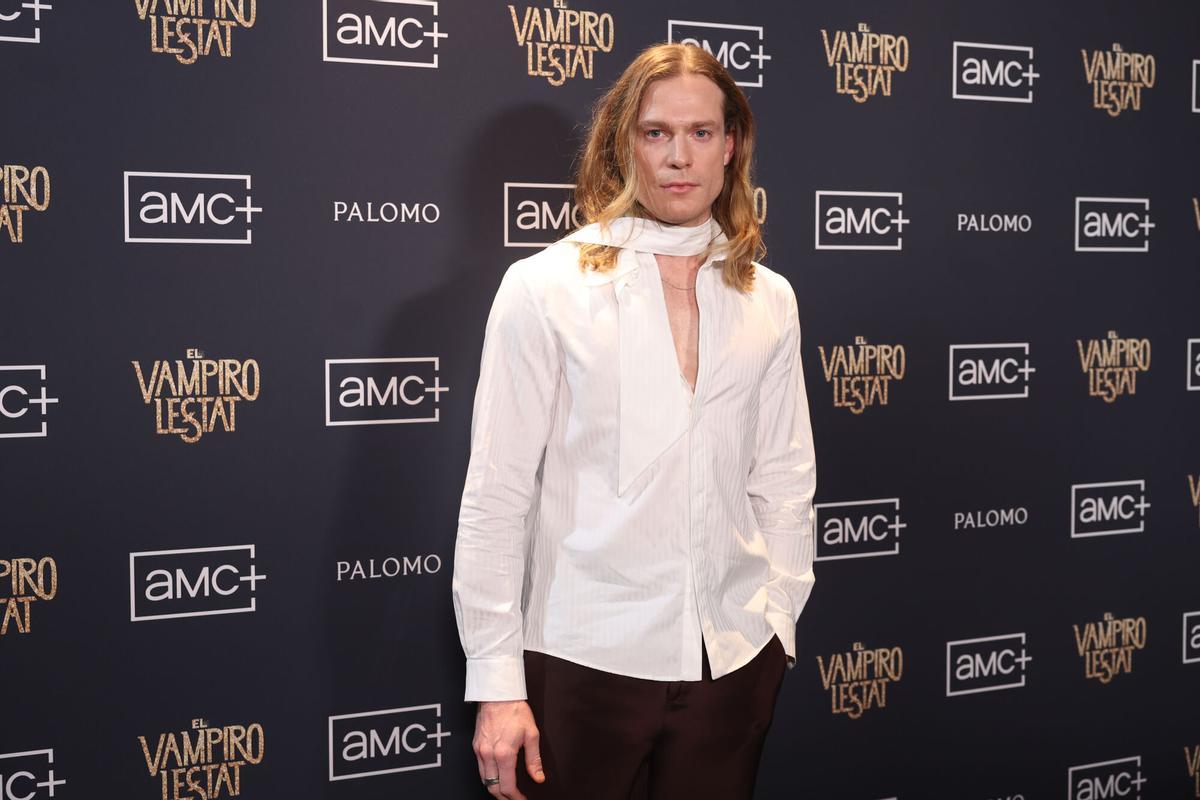 MADRID, 26/05/2026.- El actor australiano Sam Reid posa durante el pase gráfico de la serie “El Vampiro Lestat” en Madrid, este martes. EFE/ Kiko Huesca