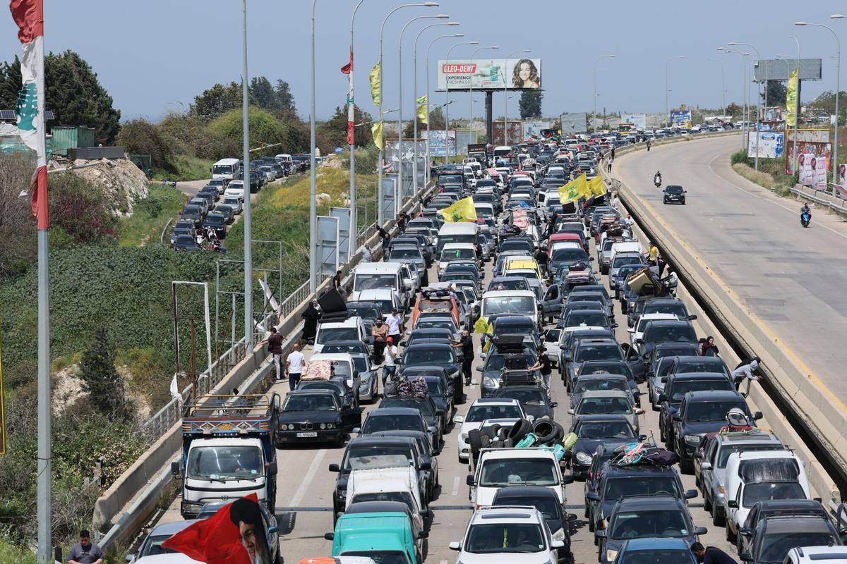 Miles de desplazados regresan a sus hogares en el Líbano Miles de desplazados regresan a sus hogares en el Líbano