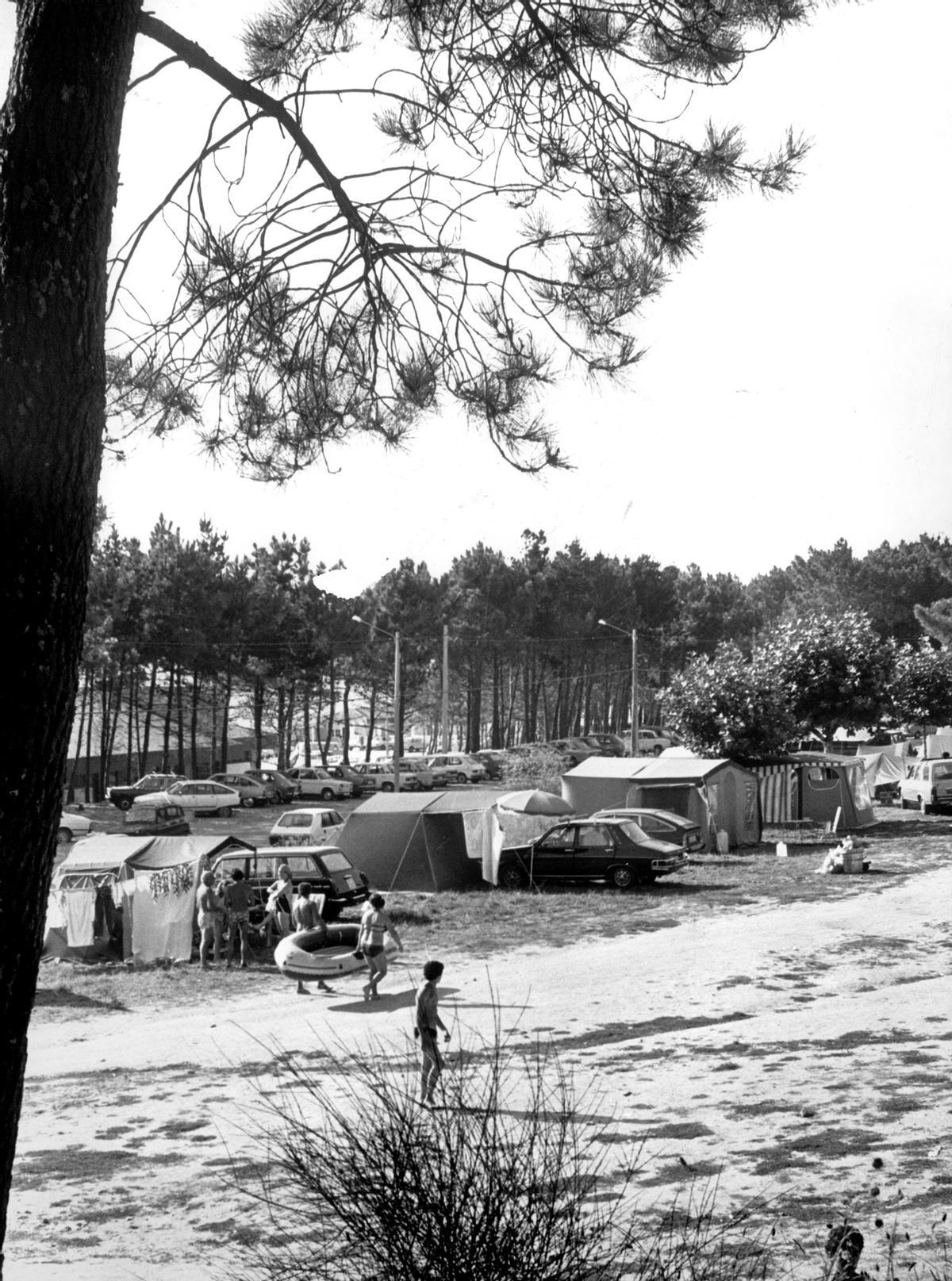Samil, antes de la heladería que cierra sus puertas tras 40 años de historia Samil, antes de la heladería que cierra sus puertas tras 40 años de historia