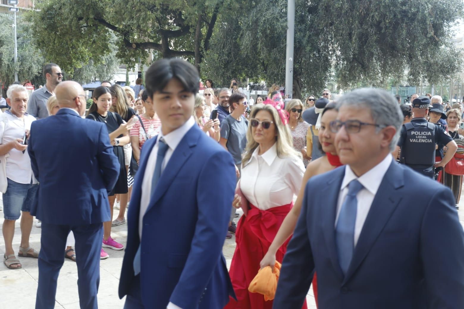 Así ha sido la llegada de los invitados a la boda real en València