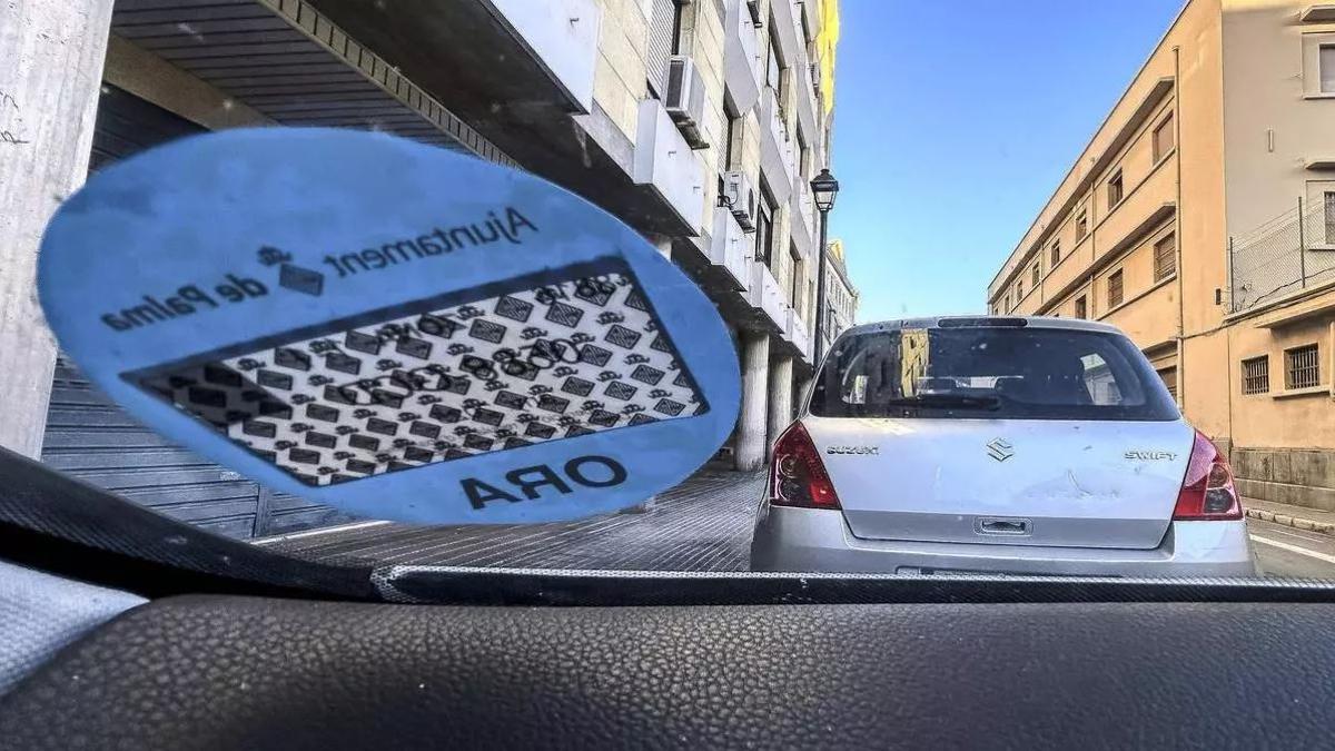 Keine-runden-Klebeplaketten-mehr-ORA-Aufkleber-in-Palma-weichen-digitalen-Parkausweisen