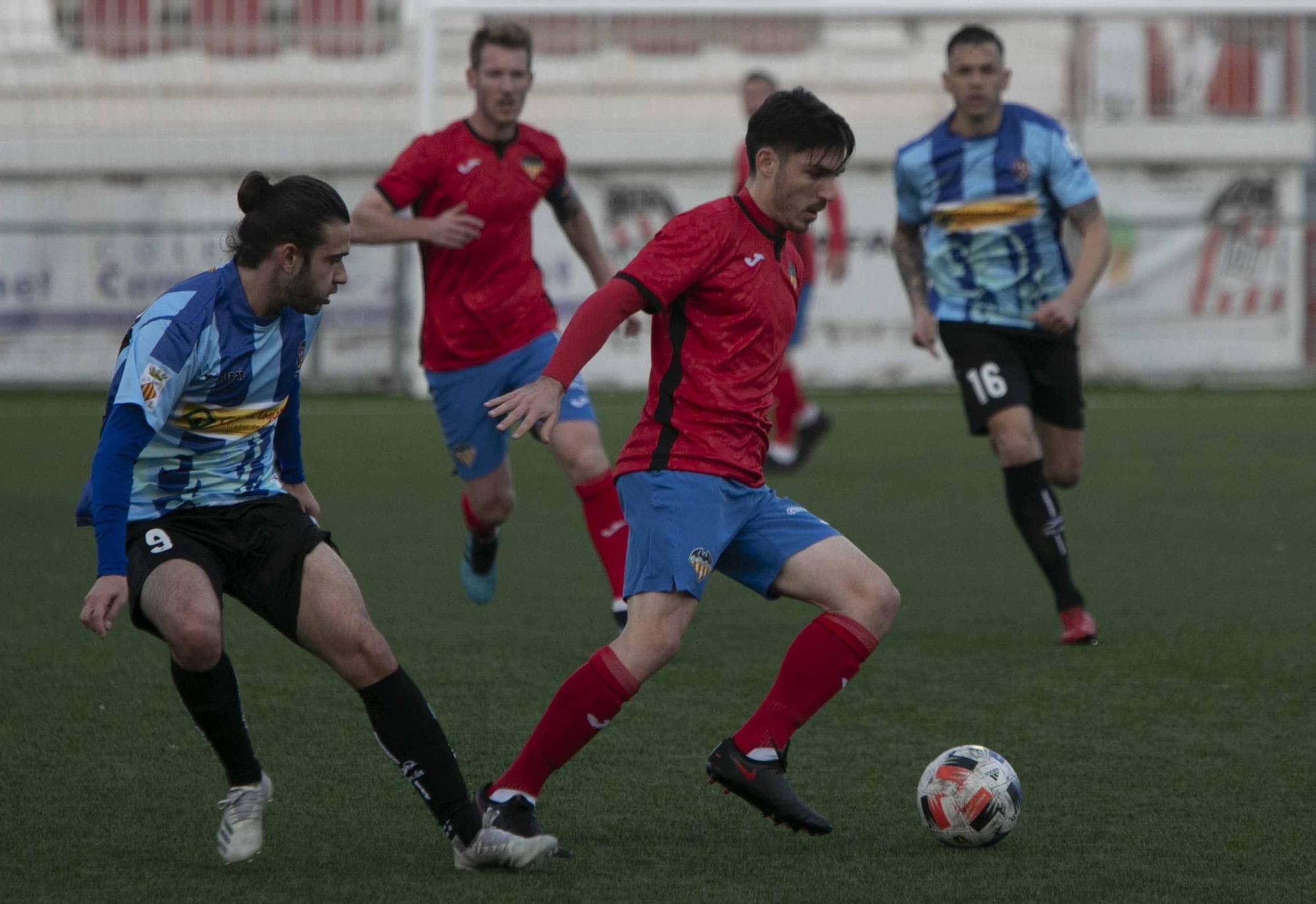 Empate entre el Atlético Saguntino y el CD Acero, en un inusual  derbi, con el Saguntino como local en el Fornás.