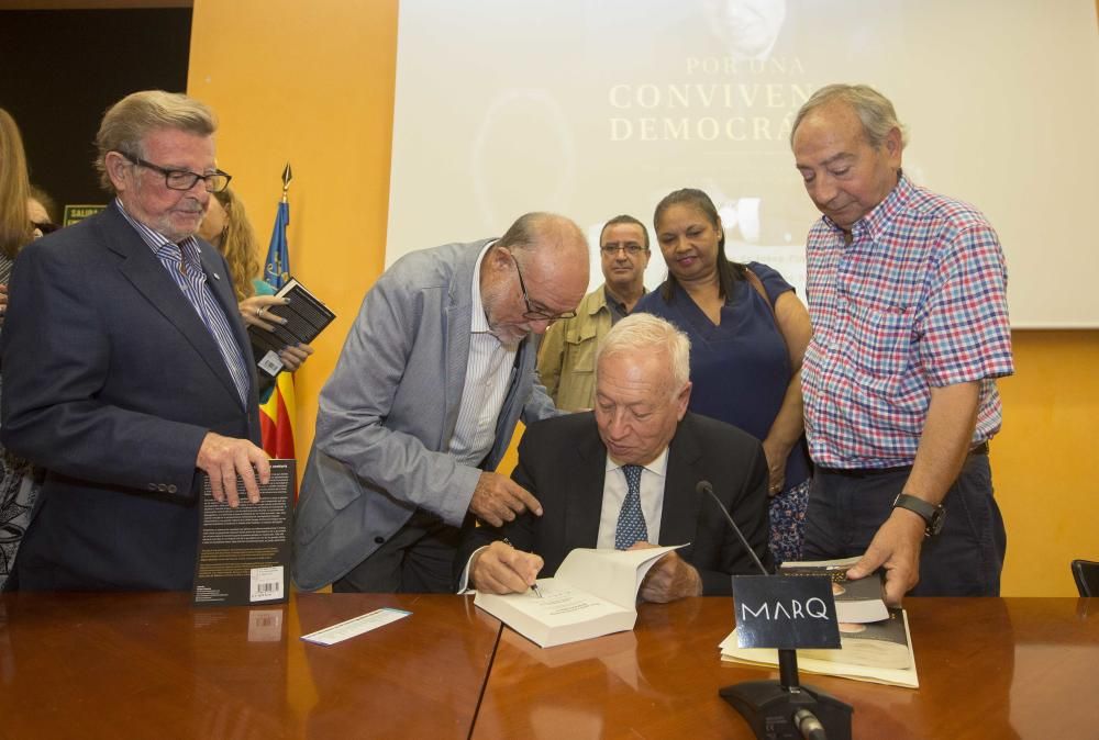 Presentación del libro de García-Margallo