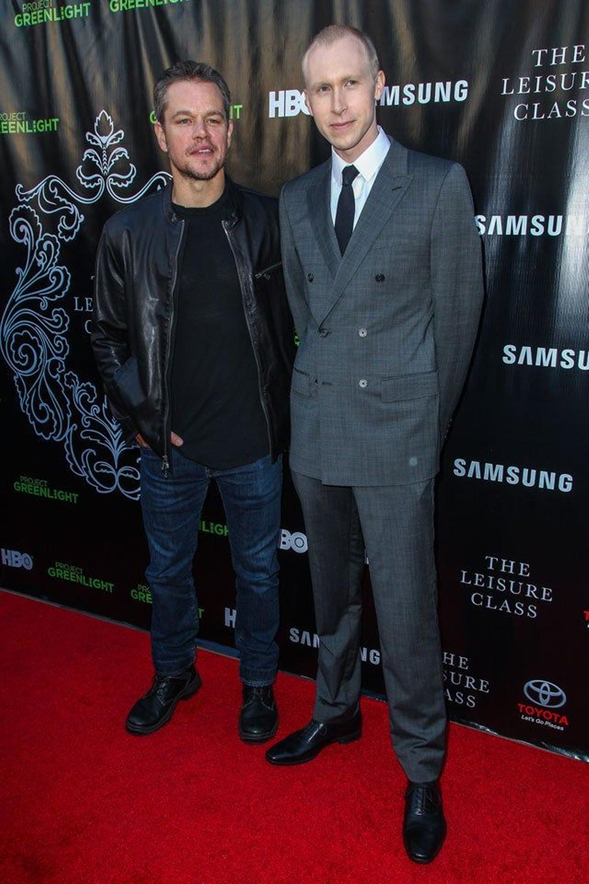 Matt Damon y Jason Mann en el estreno de 'The leisure class' en Los Ángeles