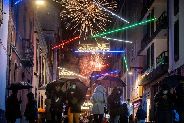 Encendido del alumbrado navideño en el casco de La Laguna