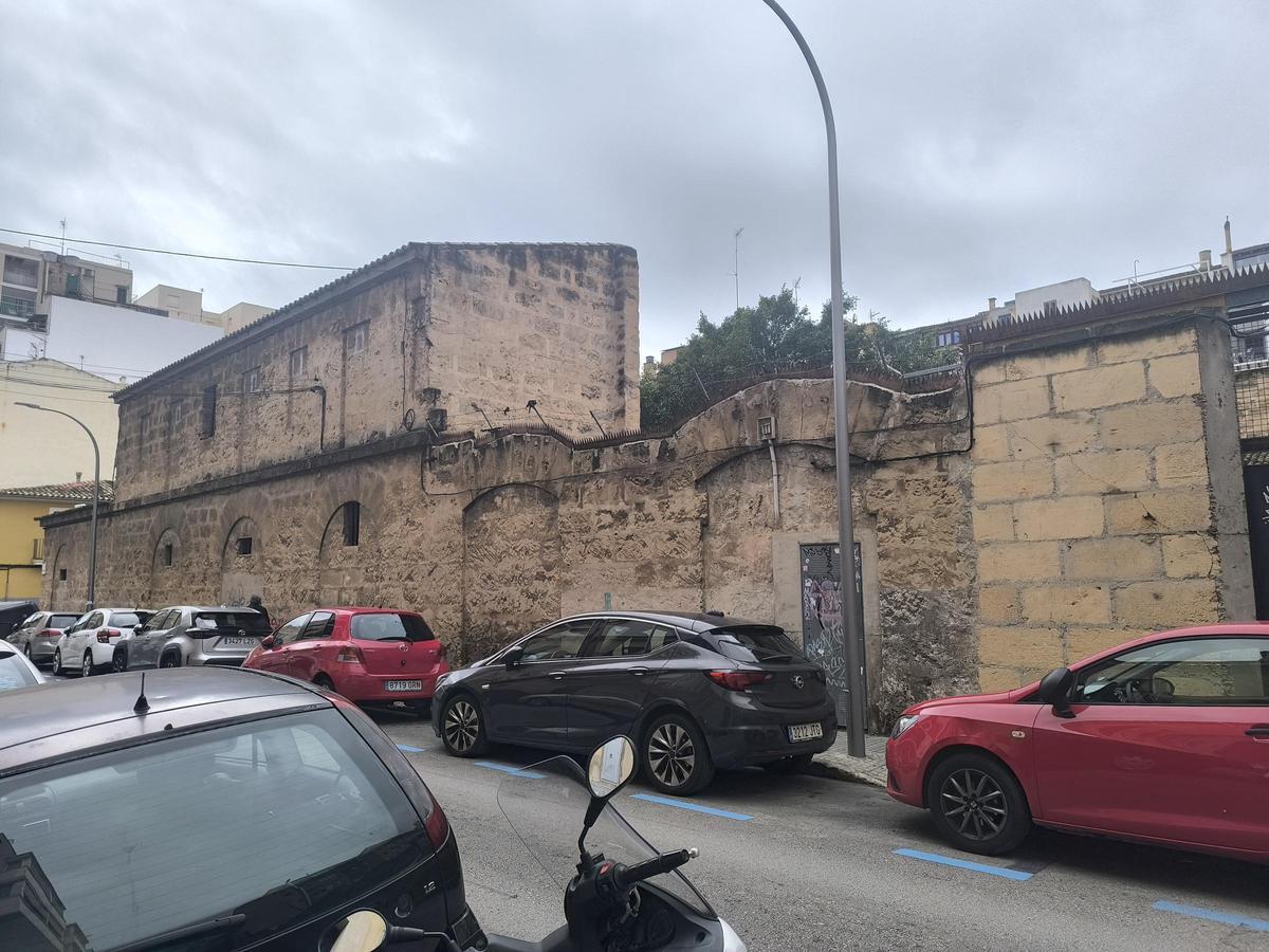 Patronat Obrer 11, donde se edificarán 26 viviendas de lujo.