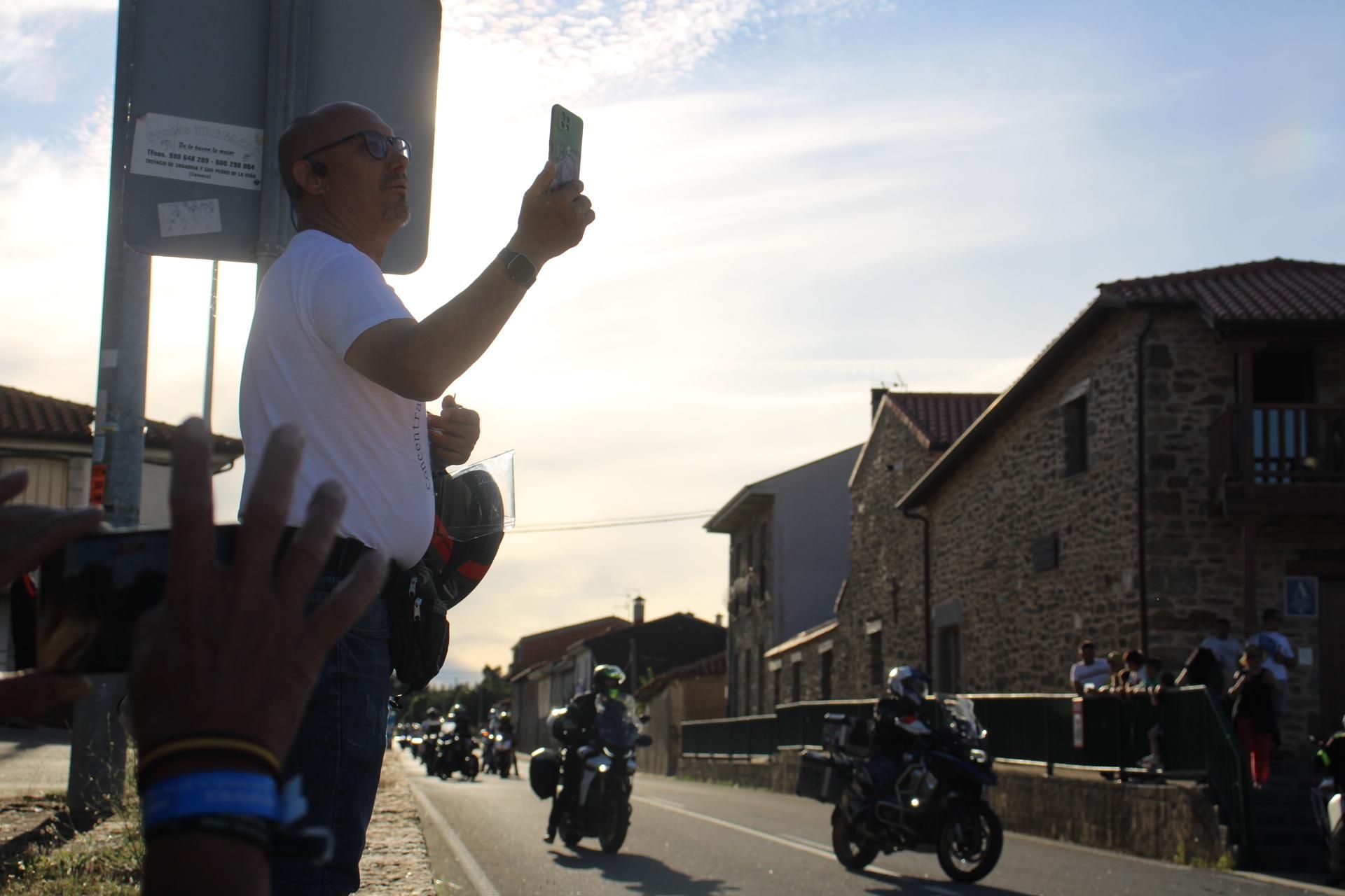 GALERIA| Las motos conquistas la Alta Sanabria