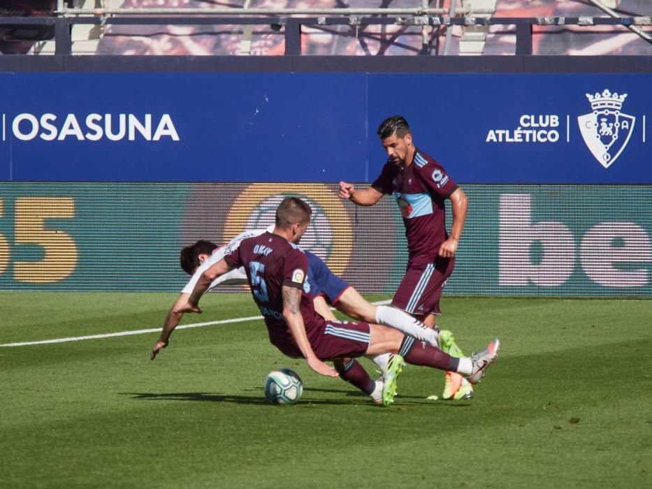 Las mejores imágenes del Osasuna - Celta. // Eduardo Sanz Nieto (LOF) | Villar López (EFE)