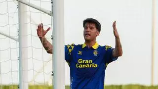 ¿Te convence la delantera de la UD Las Palmas con Sory Kaba, Jaime Mata, Marc y Cédric?