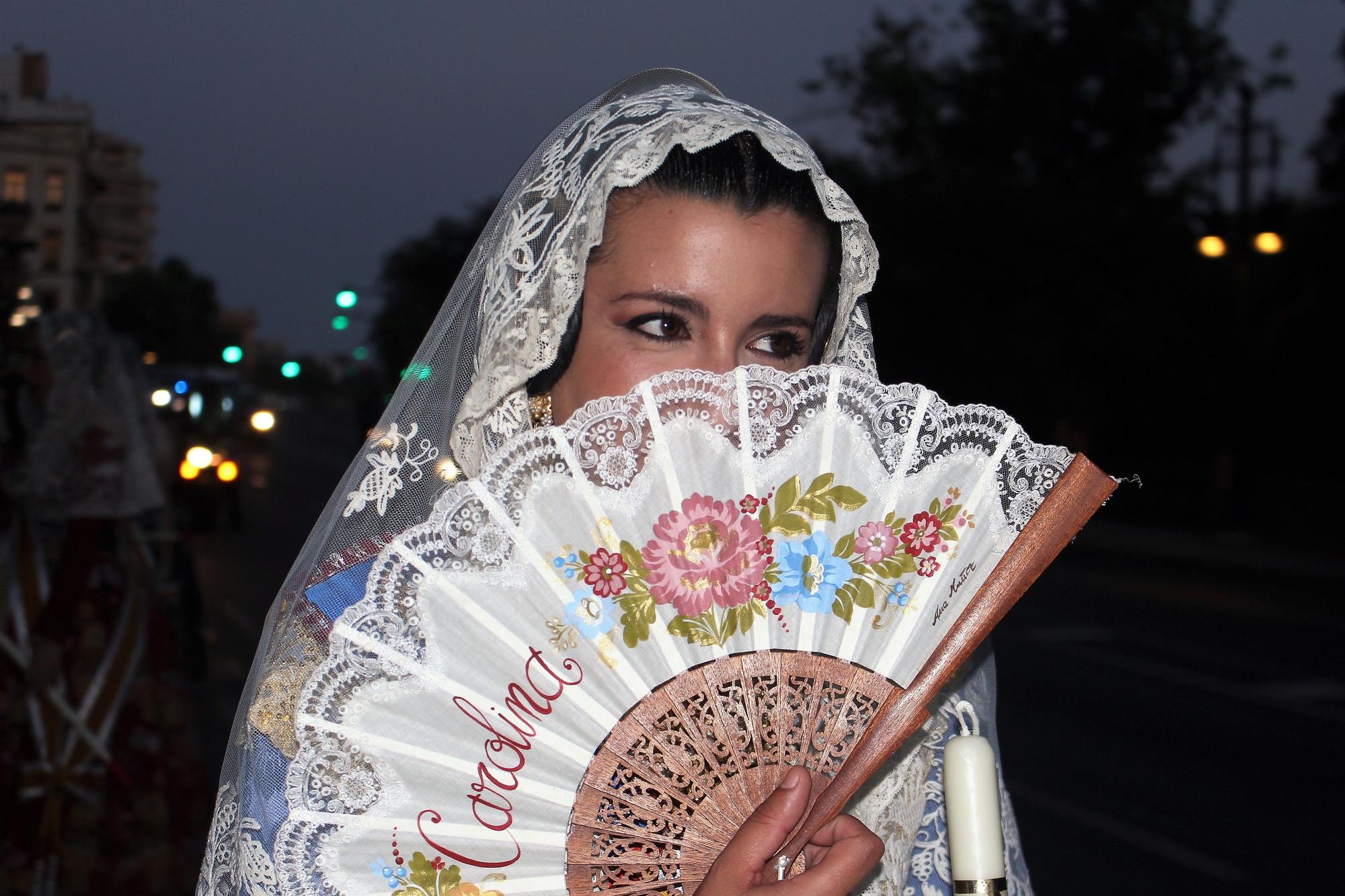 Carmen, Nerea, las cortes y las fallas de Zaidía acompañan al Cristo de la Fe