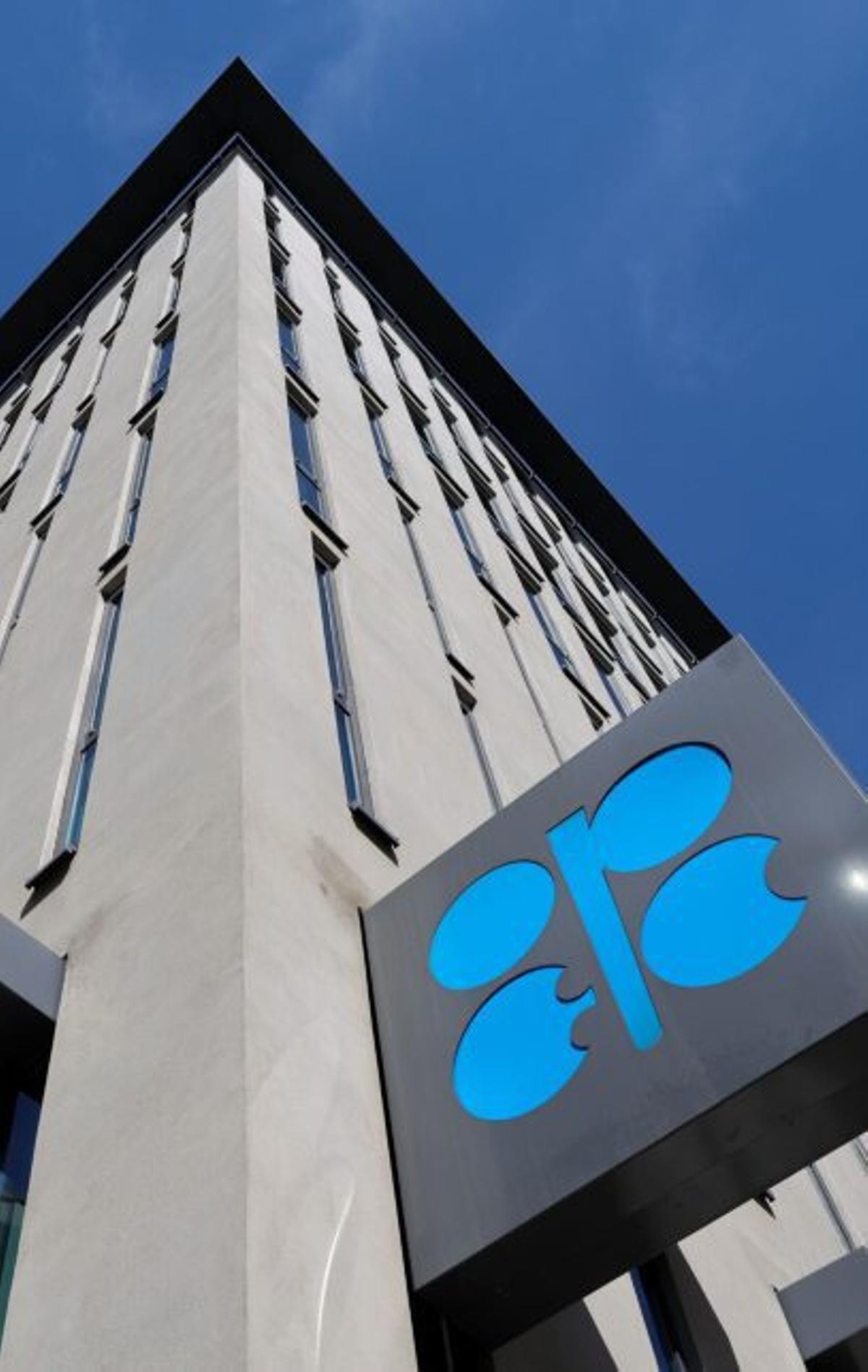 Els Emirats Àrabs Units es retiren de l’OPEP per la crisi d’Ormuz