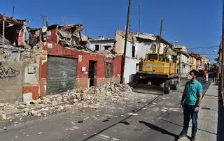 Petrer retoma la compra y derribo de casas marginales en la calle Andalucía