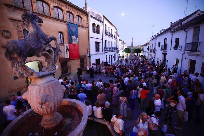 Cordobeses y visitantes vibran con la Noche del Patrimonio