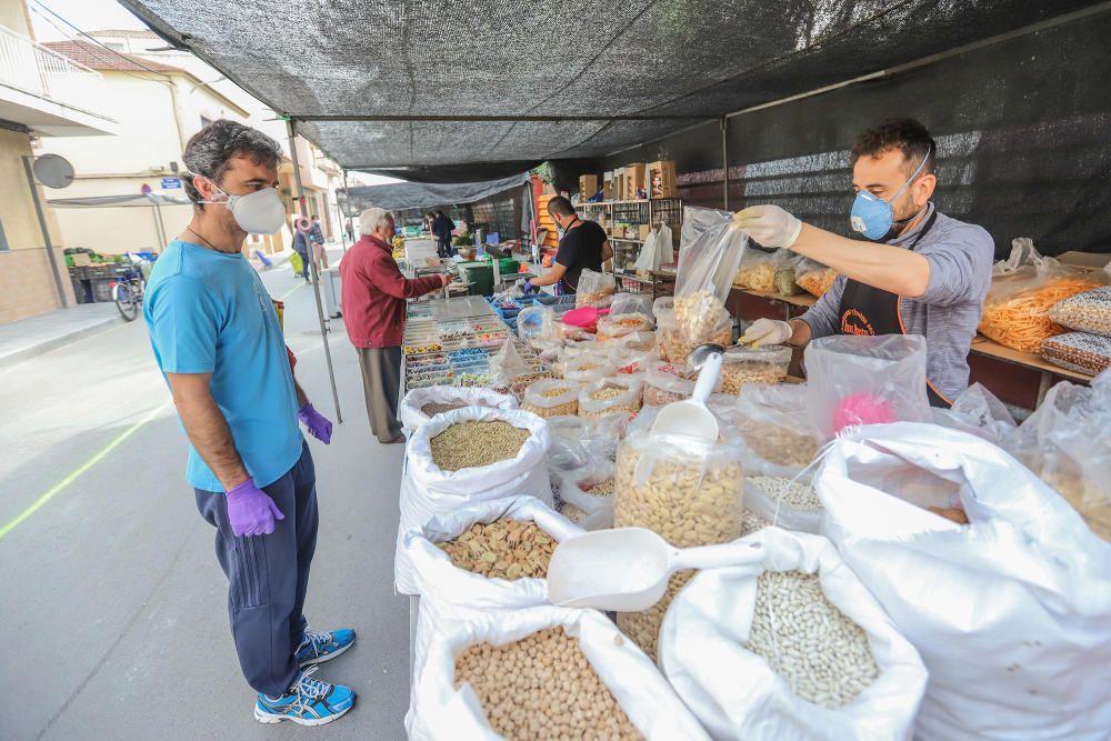 Sólo alimentación y productos de primera necesidad