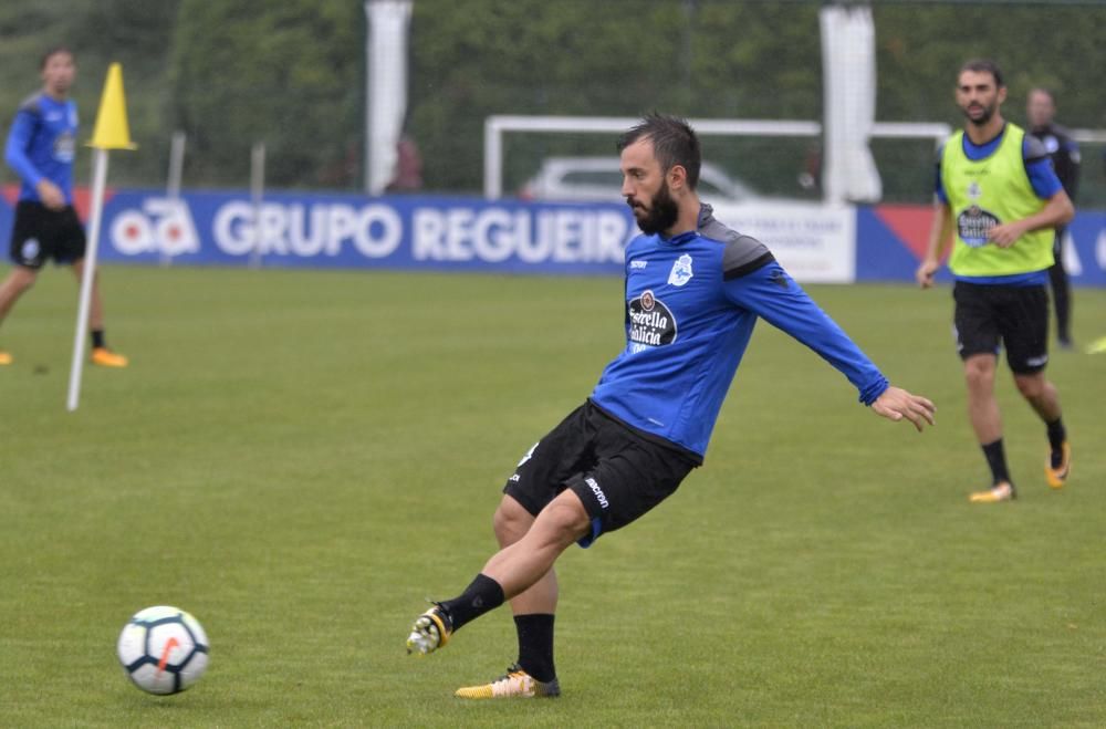 La plantilla se ejercita en las instalaciones de Abegondo con las ausencias de los internacionales Tyton, Borges, Andone, Valverde y Schär, concentrados con sus selecciones, y el lesionado Carlos Gil.