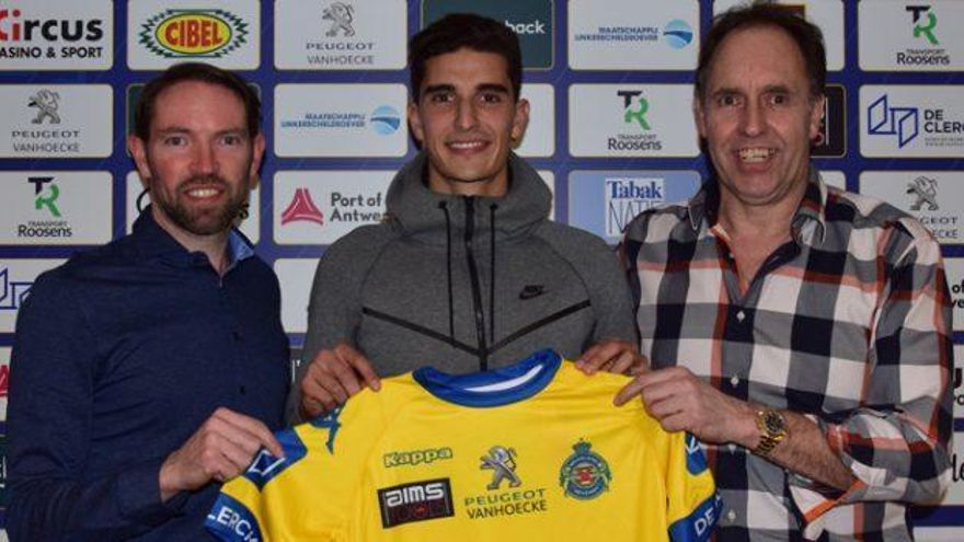 El Waasland-Beveren hace oficial la cesión de Rachid