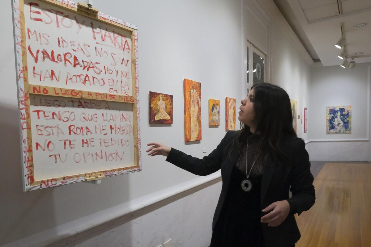 Exposición 'Objetos de consumo', de  Gara Acosta, en el Centro Cultural de la Fundación La Caja de Canarias