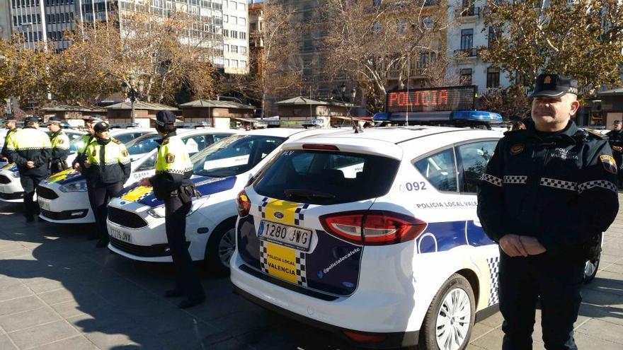 La Policía Local incorpora coches con paneles luminosos en los que poner mensajes