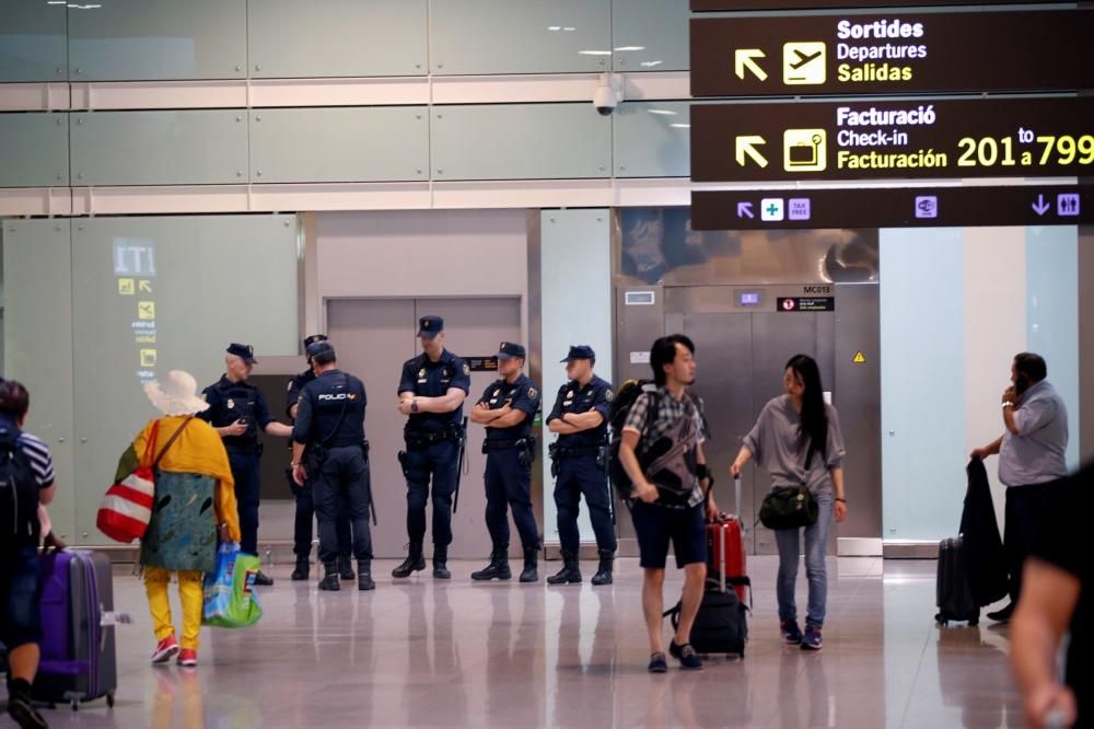 Mossos y Policía se despliegan en Aeropuerto