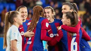 Las jugadoras del FC Barcelona celebran uno de los goles contra el Levante Las Planas