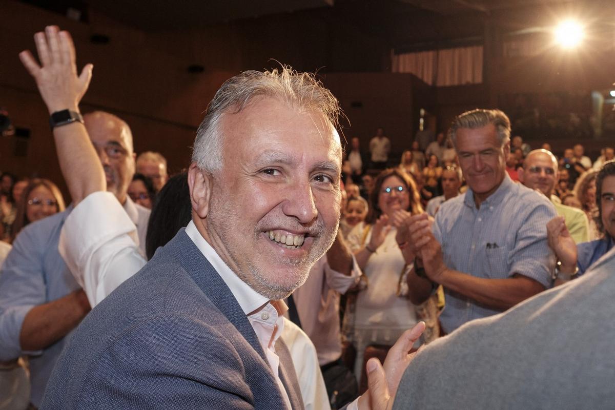 Ángel Víctor Torres, durante el acto de este domingo.